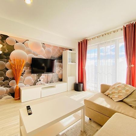Sea Side Ada Apartment Năvodari Екстериор снимка